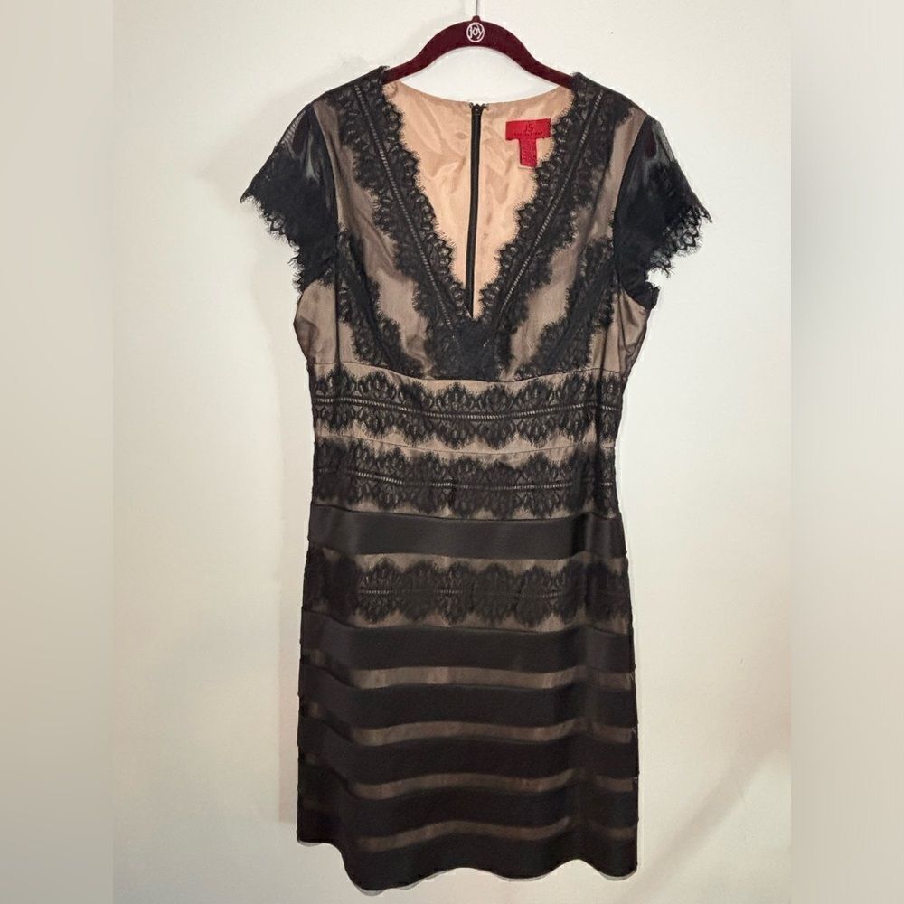 JS collections EUC beige/blackl lace overlay short sleeve midi dress Size 14
